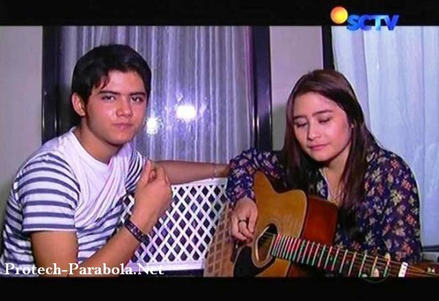 Aliando dan Prilly Latihan Gitar 2