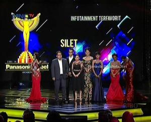 Kategori Infotainment Silet